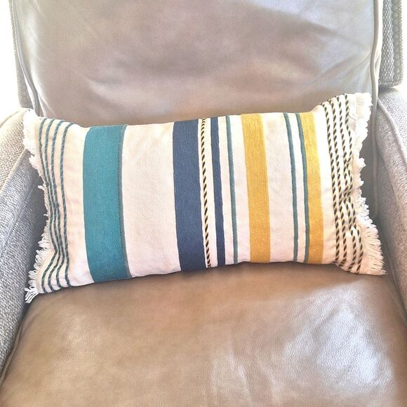 Pier 1 lumbar pillow - Picture 1 of 16